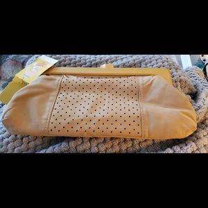 NWT John Wind Vintage Genuine Lambskin clutch cream